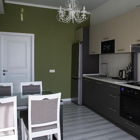 Casablanca Apart Hotel Бишкек Экстерьер фото