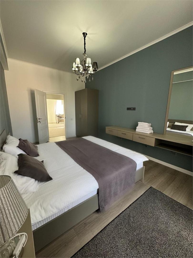 Casablanca Apart Hotel Бишкек Экстерьер фото