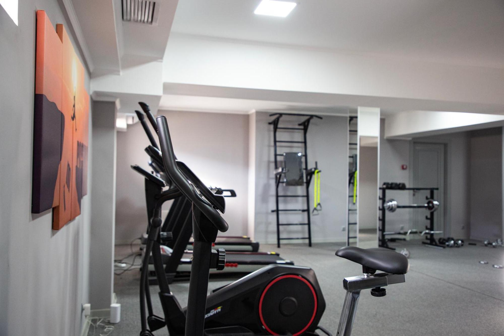 Casablanca Apart Hotel Бишкек Экстерьер фото
