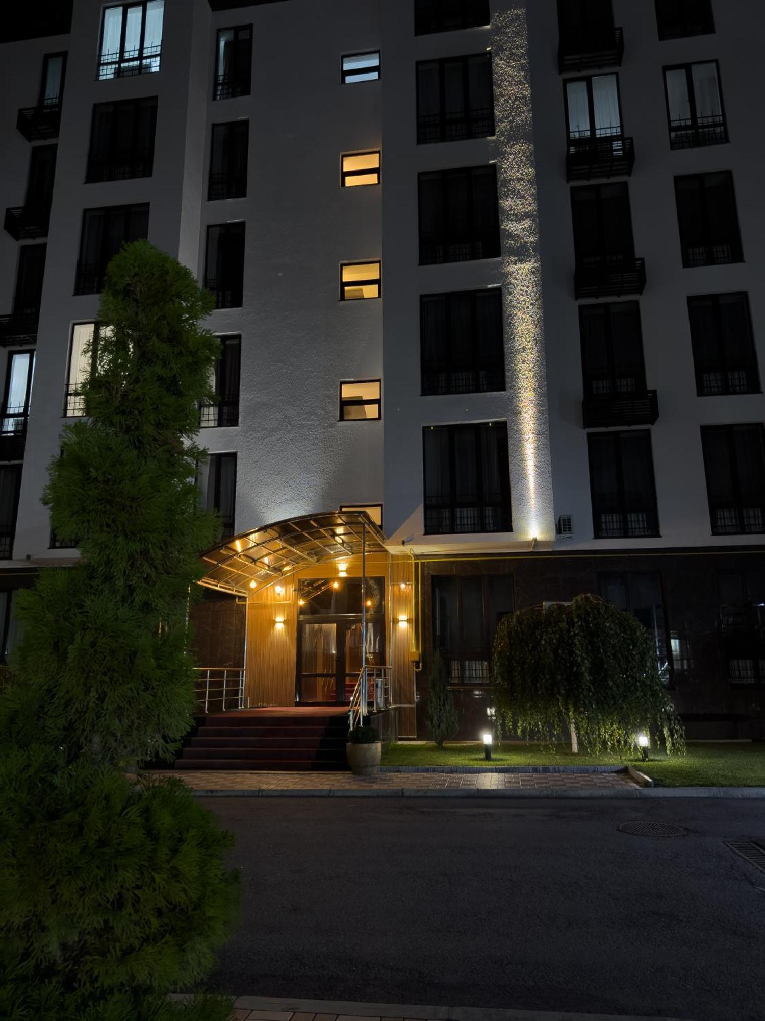 Casablanca Apart Hotel Бишкек Экстерьер фото